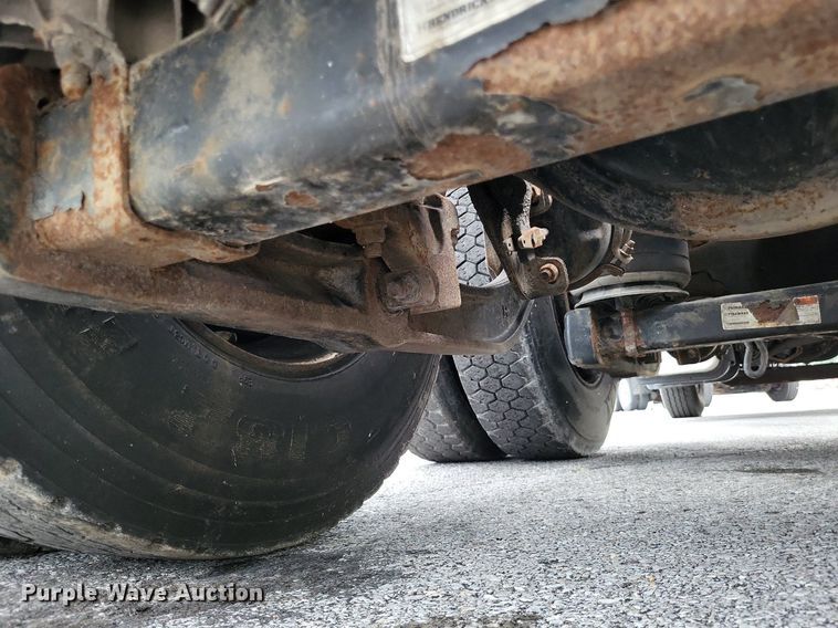 image for item LS9633 2011 International WorkStar 7600  semi truck