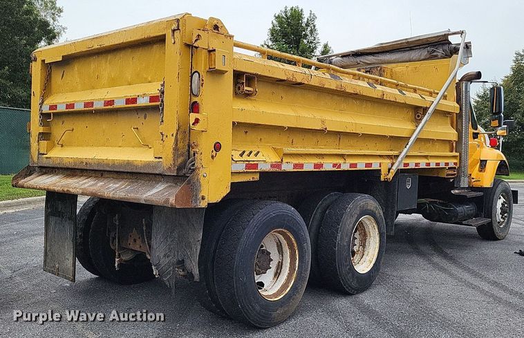 image for item LS9634 2007 International 7400  dump truck