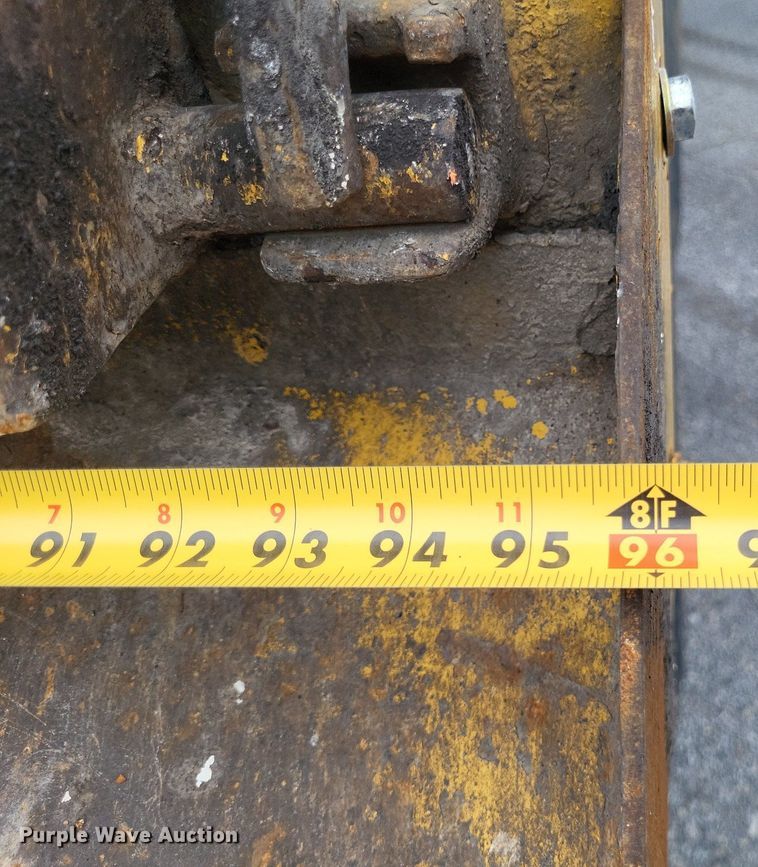 image for item LS9634 2007 International 7400  dump truck