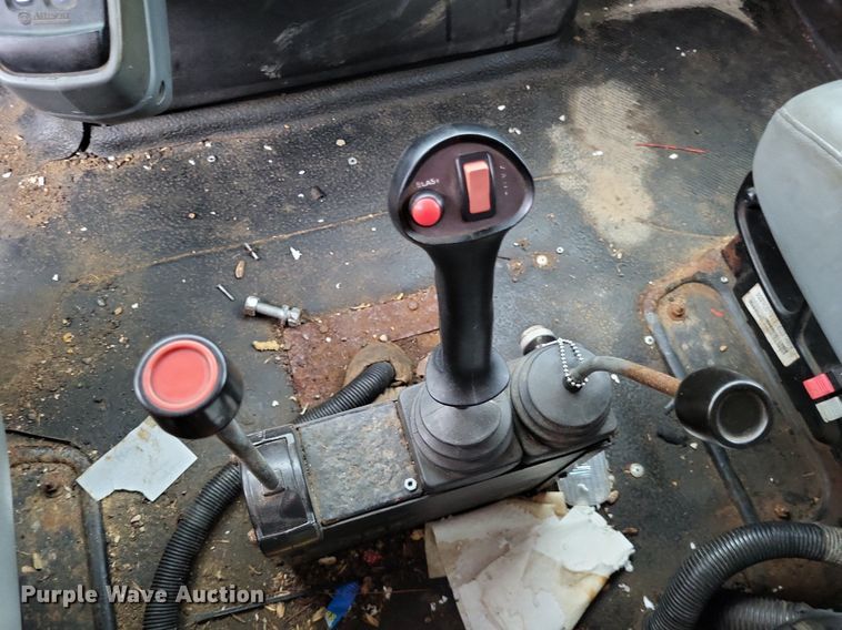 image for item LS9634 2007 International 7400  dump truck