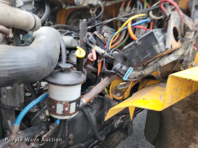 image for item LS9634 2007 International 7400  dump truck