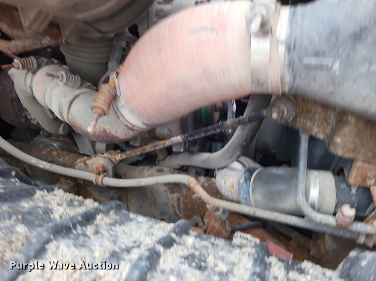 image for item LS9634 2007 International 7400  dump truck