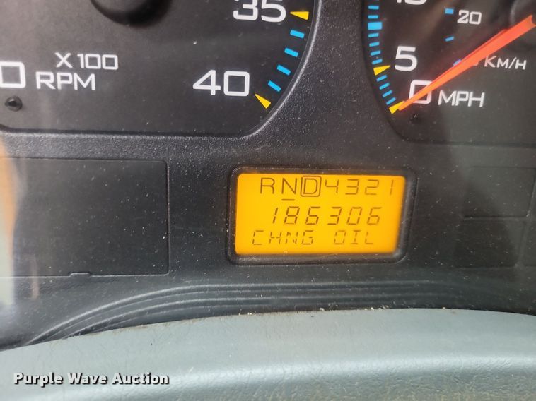 image for item LS9635 2007 International 7400  dump truck