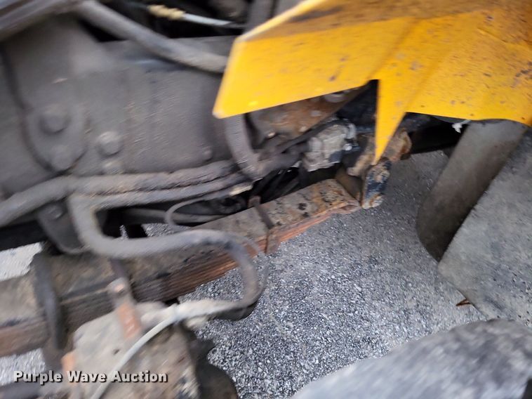 image for item LS9635 2007 International 7400  dump truck