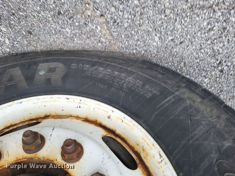 image for item LS9635 2007 International 7400  dump truck