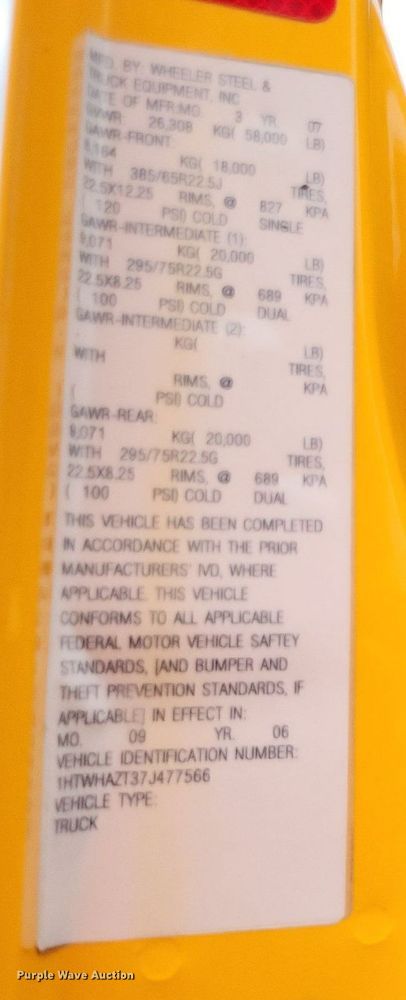 image for item LS9635 2007 International 7400  dump truck