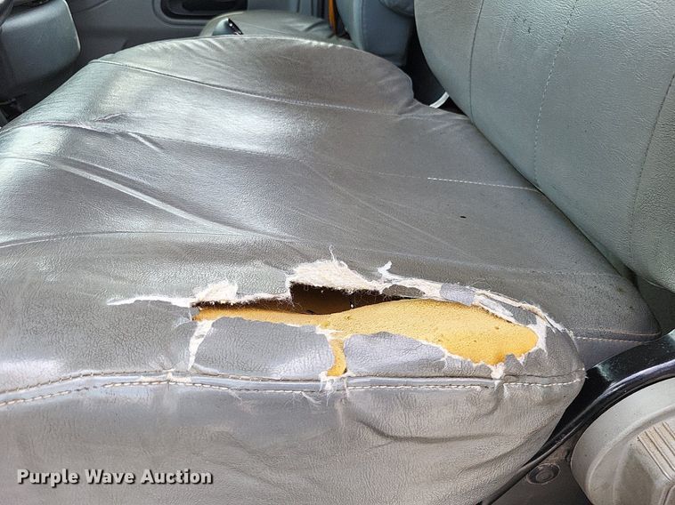 image for item LS9636 2006 International 7400  dump truck