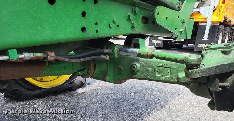 image for item LS9637 2010 John  Deere 6430 Premium  MFWD tractor