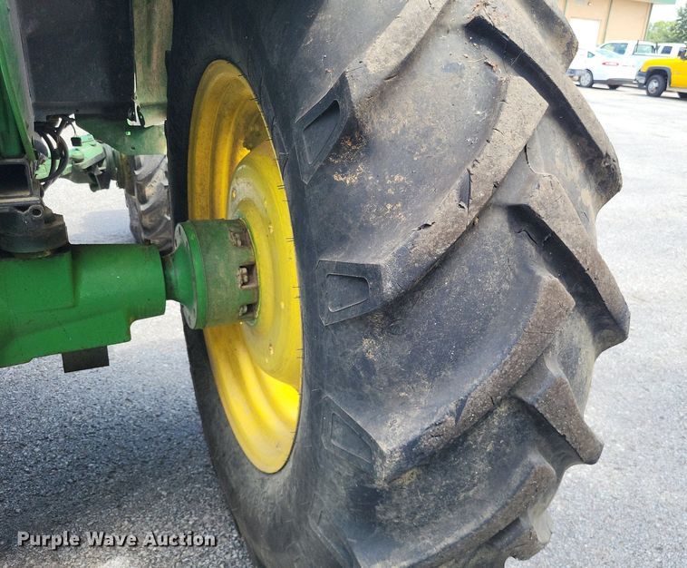 image for item LS9637 2010 John  Deere 6430 Premium  MFWD tractor