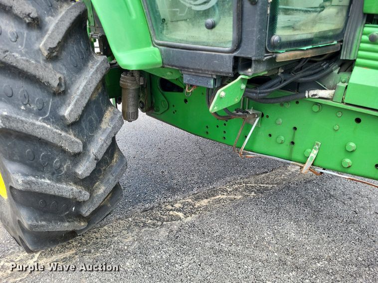 image for item LS9638 2011 John  Deere 7130  tractor