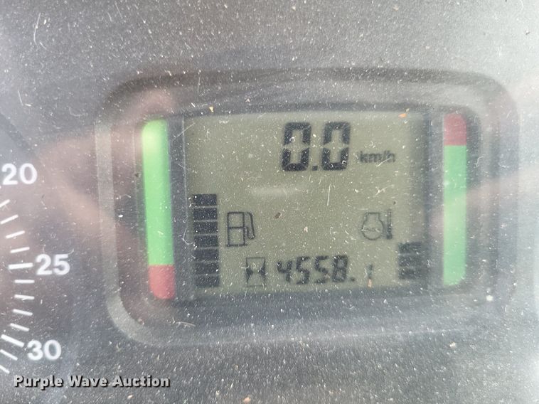 image for item LS9638 2011 John  Deere 7130  tractor