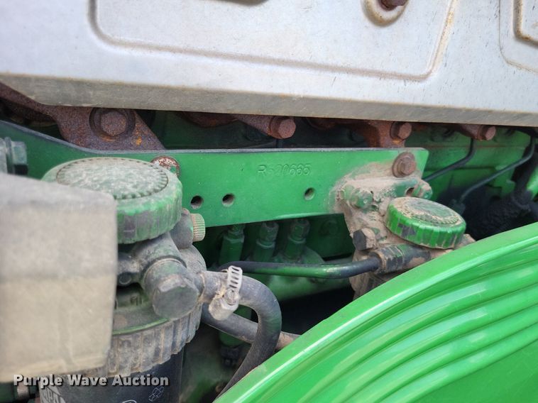 image for item LS9638 2011 John  Deere 7130  tractor