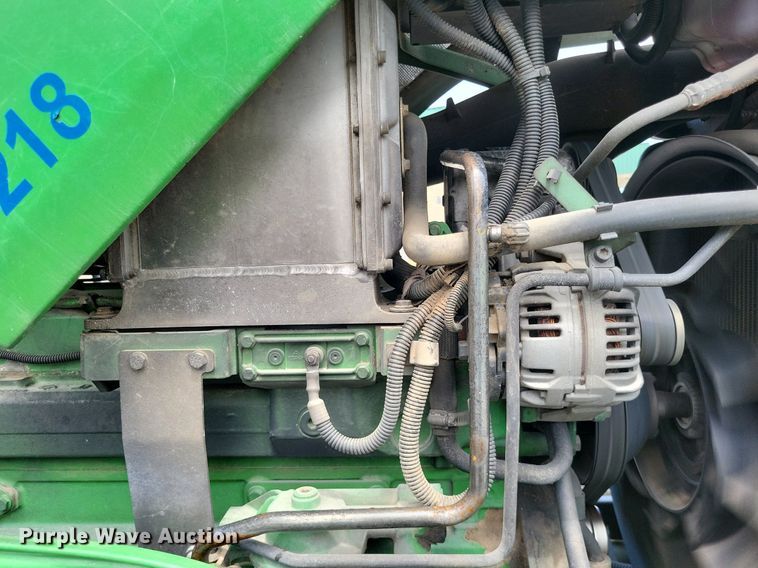 image for item LS9638 2011 John  Deere 7130  tractor