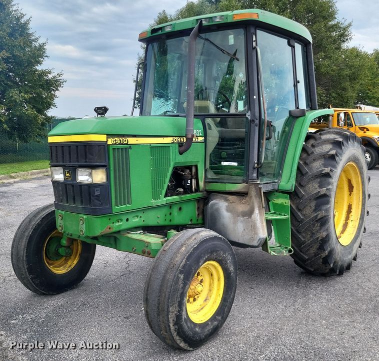 image for item LS9639 2001 John Deere 6410  tractor