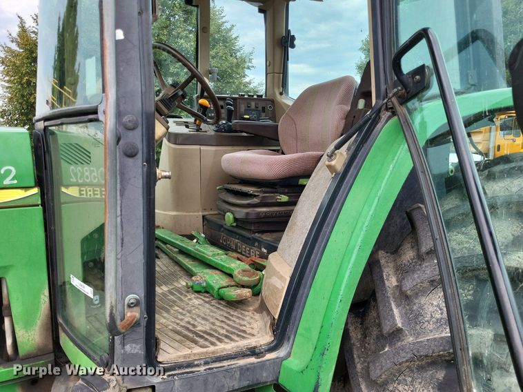 image for item LS9639 2001 John Deere 6410  tractor