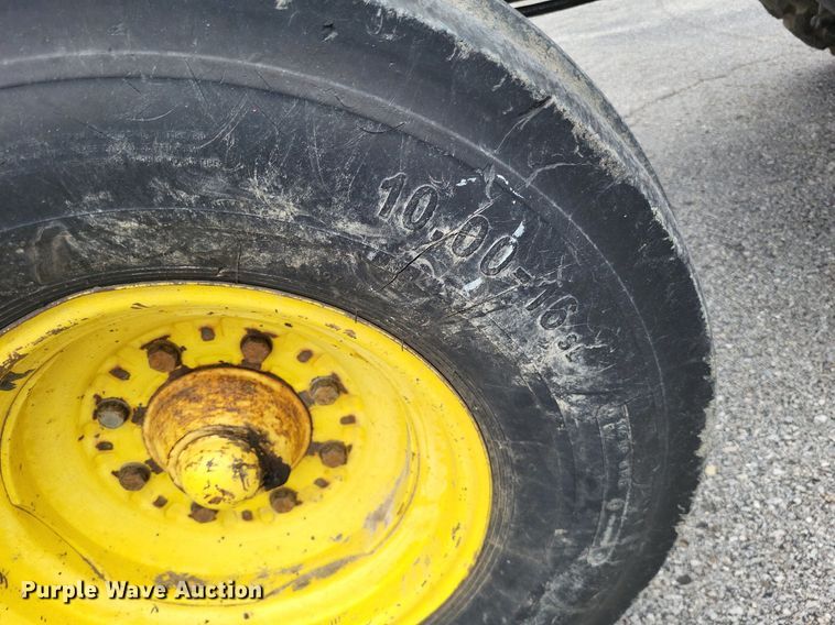 image for item LS9639 2001 John Deere 6410  tractor