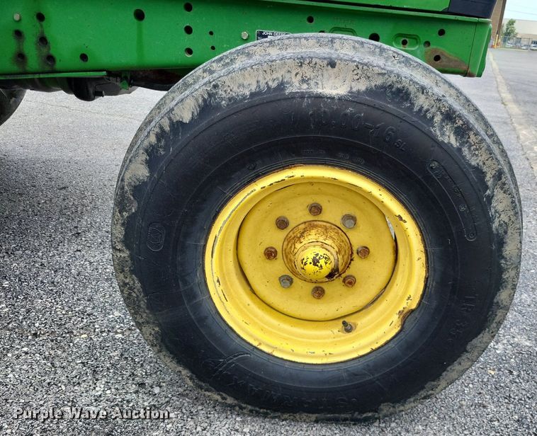 image for item LS9639 2001 John Deere 6410  tractor