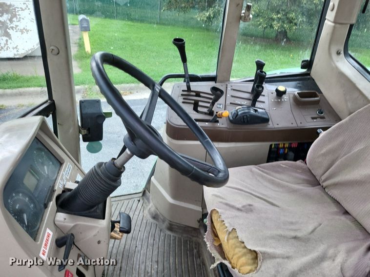 image for item LS9640 John Deere 6615  tractor