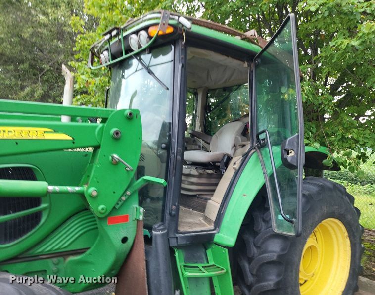 image for item LS9641 2010 John Deere 6430  MFWD tractor