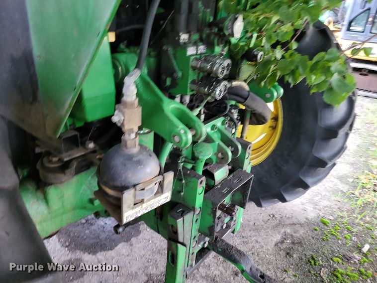 image for item LS9641 2010 John Deere 6430  MFWD tractor