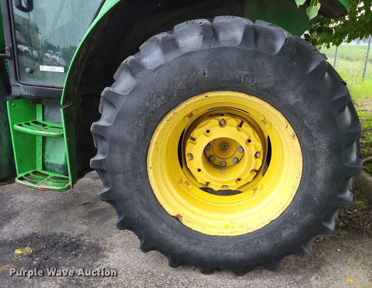 image for item LS9641 2010 John Deere 6430  MFWD tractor