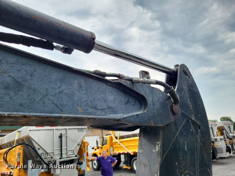 image for item LS9642 2008 John Deere 50D  mini excavator