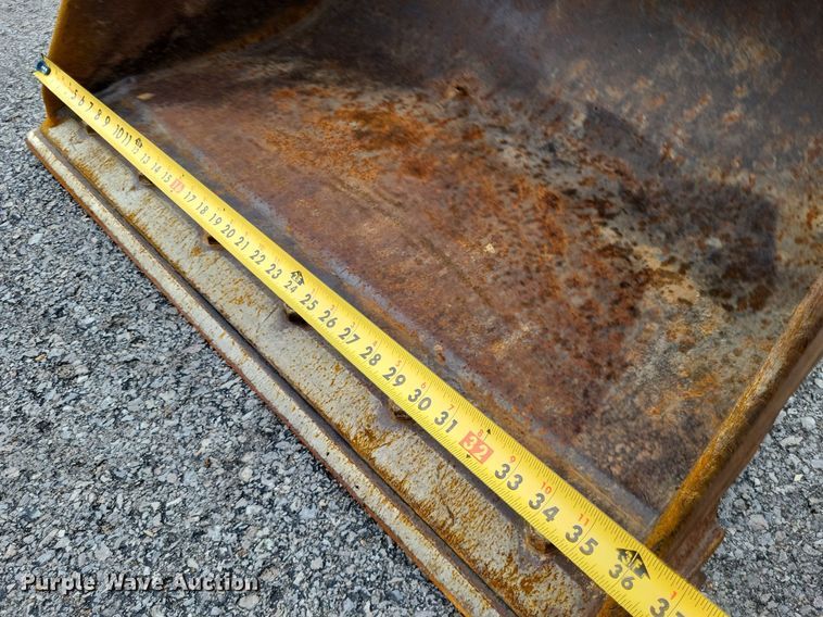 image for item LS9642 2008 John Deere 50D  mini excavator