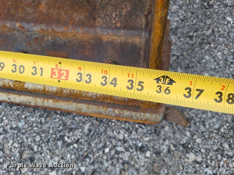 image for item LS9642 2008 John Deere 50D  mini excavator