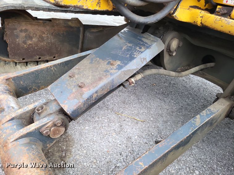 image for item LS9642 2008 John Deere 50D  mini excavator