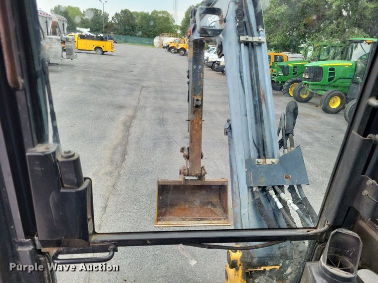 image for item LS9642 2008 John Deere 50D  mini excavator