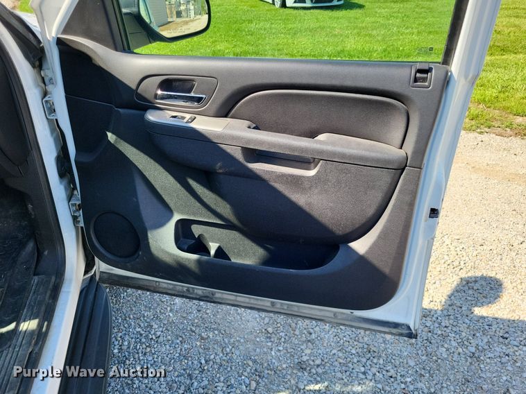 image for item LS9644 2013 Chevrolet Tahoe Police  SUV