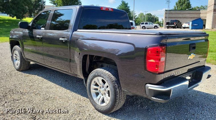 image for item LS9645 2016 Chevrolet Silverado 1500  Crew Cab pickup truck