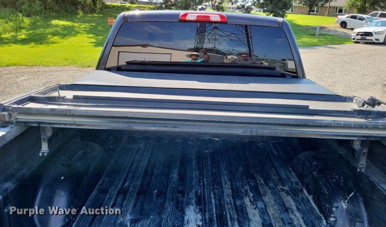 image for item LS9645 2016 Chevrolet Silverado 1500  Crew Cab pickup truck