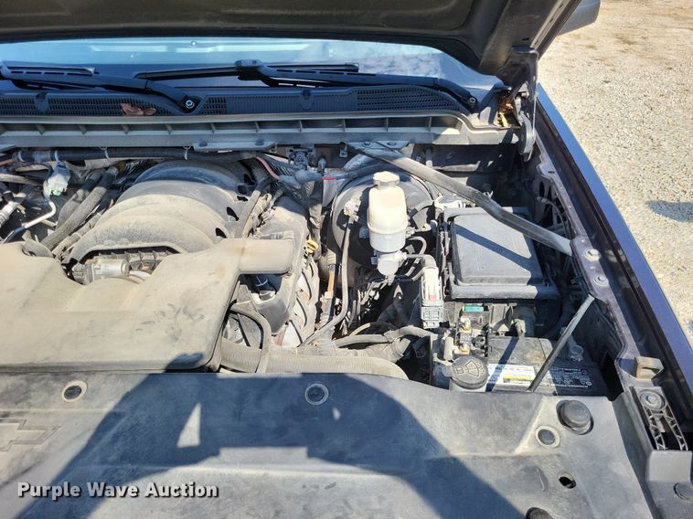 image for item LS9645 2016 Chevrolet Silverado 1500  Crew Cab pickup truck