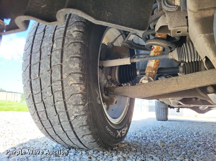 image for item LS9645 2016 Chevrolet Silverado 1500  Crew Cab pickup truck