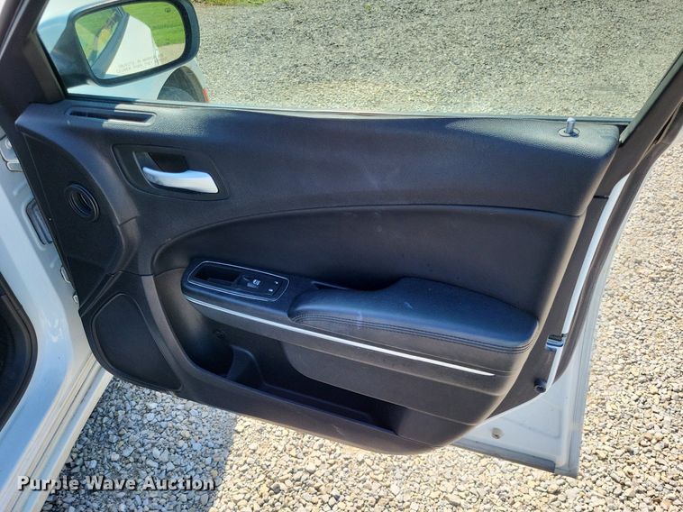 image for item LS9646 2016 Dodge  Charger Police