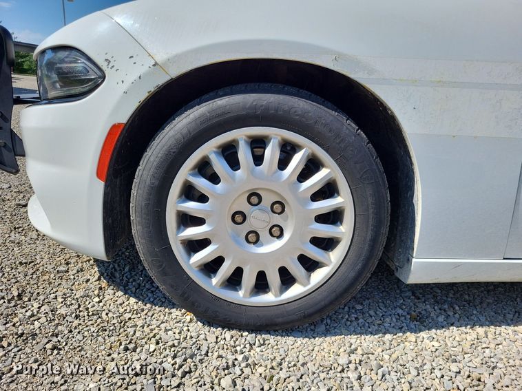 image for item LS9646 2016 Dodge  Charger Police