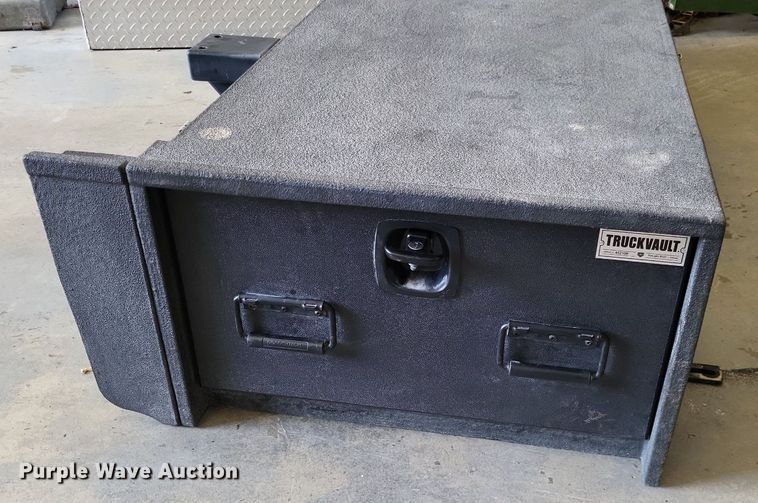 image for item LS9648 Automotive Accessories