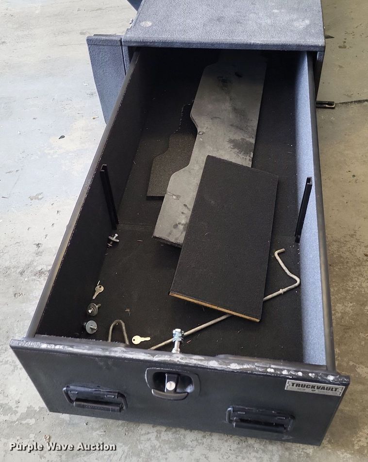 image for item LS9648 Automotive Accessories