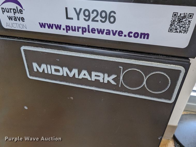 image for item LY9296 Midmark Ritter 100  examination table