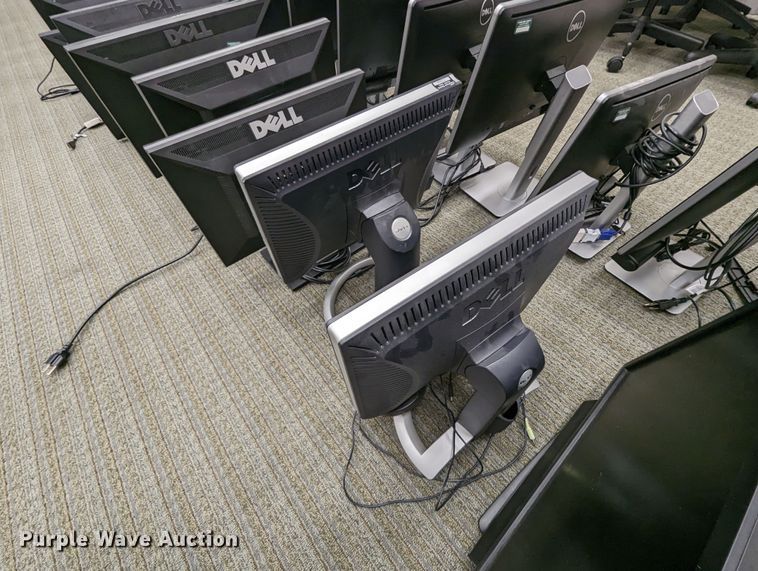 image for item LY9297 Computers