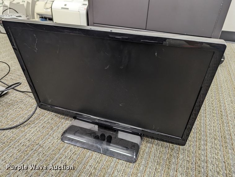 image for item LY9297 Computers