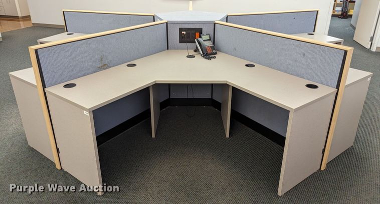 image for item LY9302 (3) pentagonal work stations