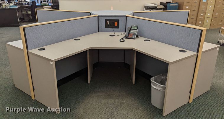 image for item LY9302 (3) pentagonal work stations