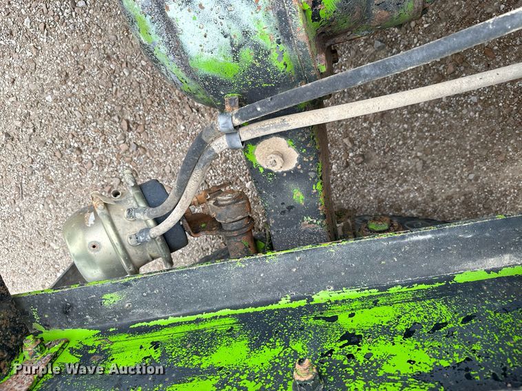 image for item MB9633 1988 Kenworth T600  semi truck