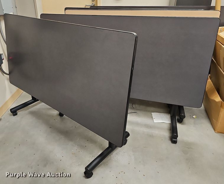 image for item MD9937 Office furniture