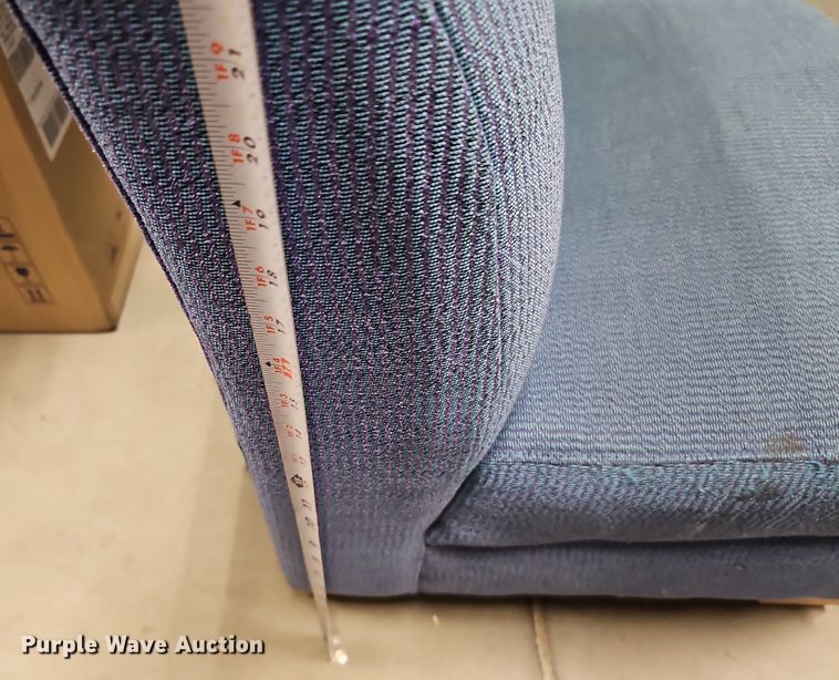 image for item MD9937 Office furniture