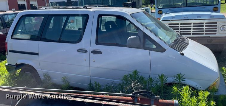 image for item ME9889 1997 Ford Aerostar  van