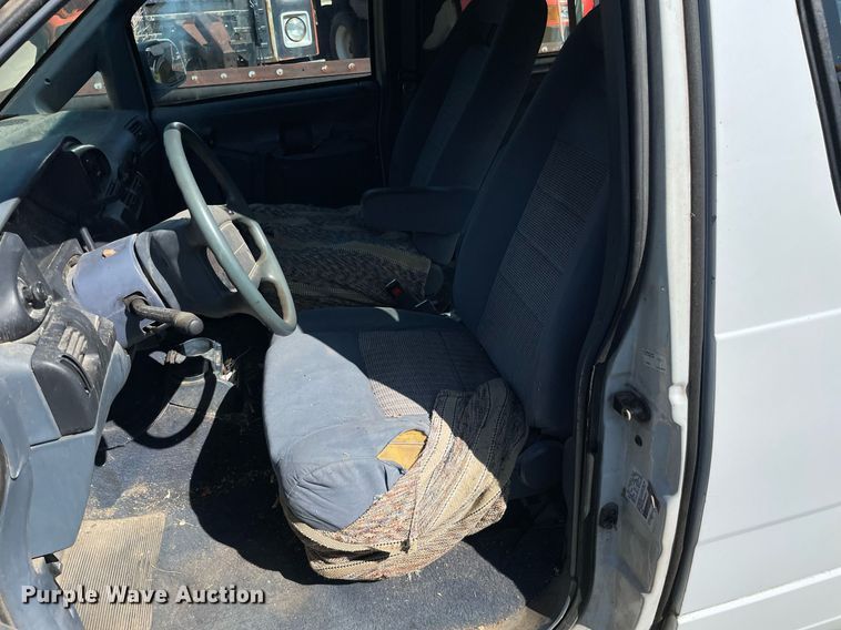 image for item ME9889 1997 Ford Aerostar  van