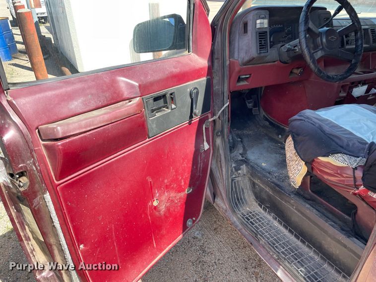 image for item ME9890 1991 Chevrolet Astro van